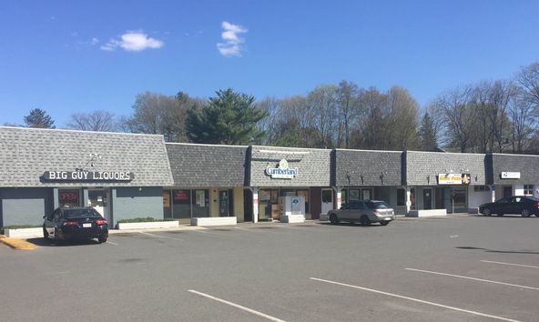 Retail/Office Space at Riverside Park: 19 Montague Rd, Amherst, MA 01002